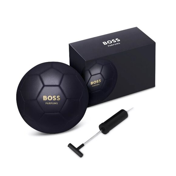 Hugo Boss Soccer Ball Set ,Black Ball with Inflator Pump, Size 5,Gift Boxed-NEW - Picture 1 of 12